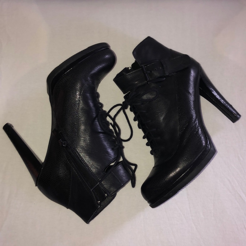 French Connection “Sasha” Bootie, Sz. 38.5